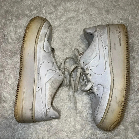 Nike AF1 Air Forces Size 7.5 - Picture 2 of 7